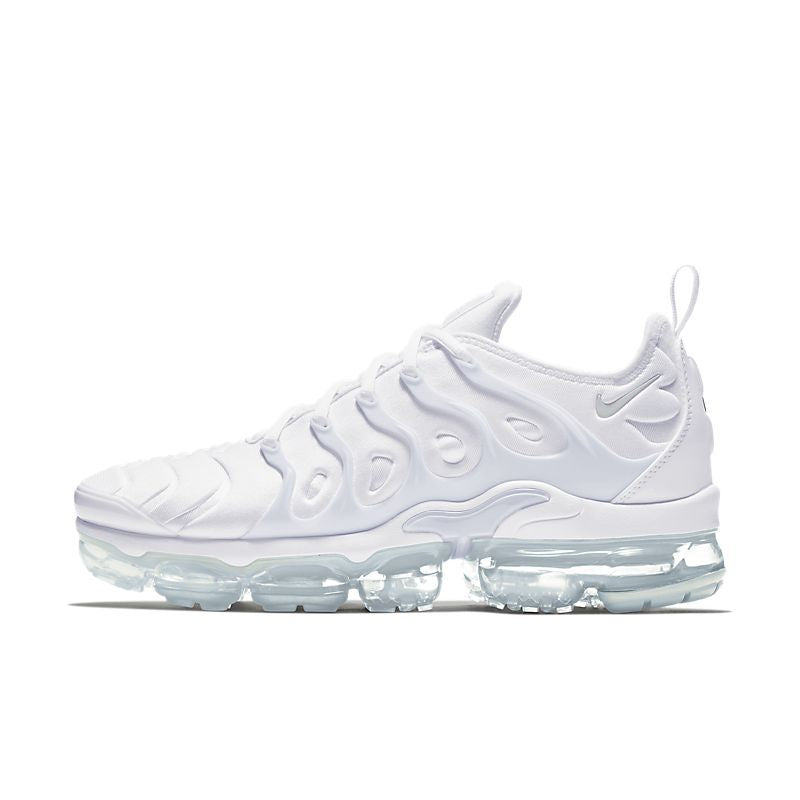 Triple white sales vapormax 1