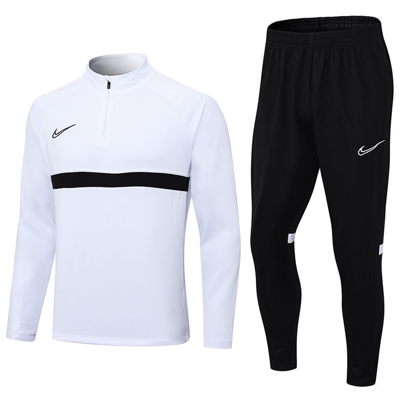 Conjunto Nike Treino Branco e Preto Dri Fit