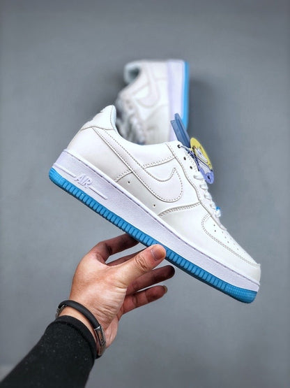 TÊNIS NIKE AIR FORCE 1 UV REACTIVE