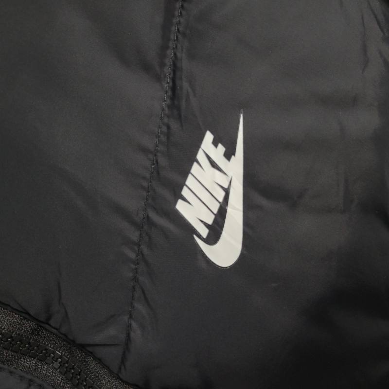 Colete Preto Nike