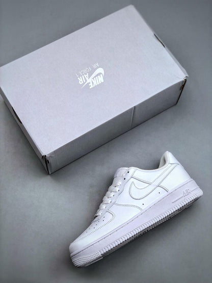 TÊNIS NIKE AIR FORCE 1 TRIPLE WHITE