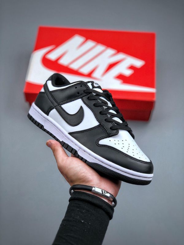 TÊNIS NIKE DUNK SB PANDA