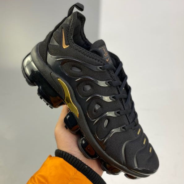 Vapormax black hot sale gray