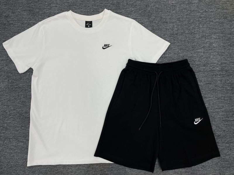 Kit Camisa e Short Nike Fleece Branco e Preto