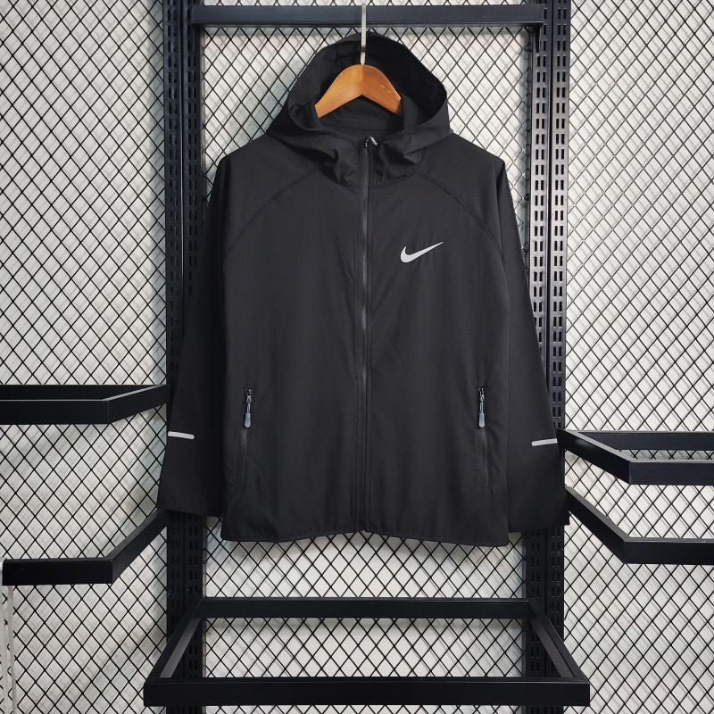 Corta Vento Preto Solid Nike - Futhold