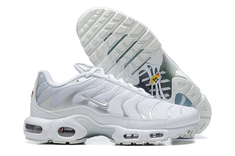 TÊNIS NIKE AIR MAX PLUS TN PURE PLANTINUM