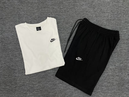 Kit Camisa e Short Nike Fleece Branco e Preto