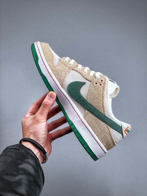 TÊNIS NIKE DUNK SB X JARRITOS