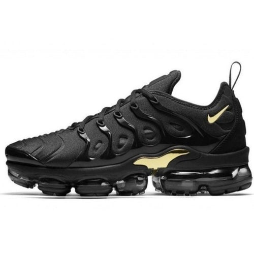 TÊNIS NIKE VAPORMAX PLUS GOLDEN BLACK