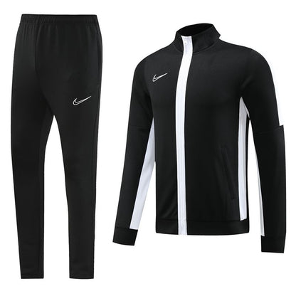 Conjunto Nike Preto e Branco
