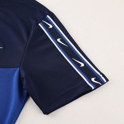 Kit Camisa e Short Nike Repeat Azul Dois Tons