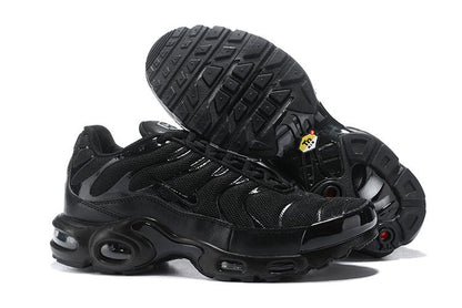 TÊNIS NIKE AIR MAX PLUS TN ALL BLACK