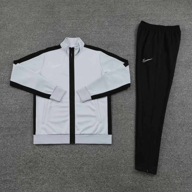 Conjunto Nike Cinza e Preto