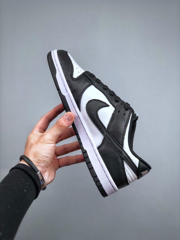 TÊNIS NIKE DUNK SB PANDA