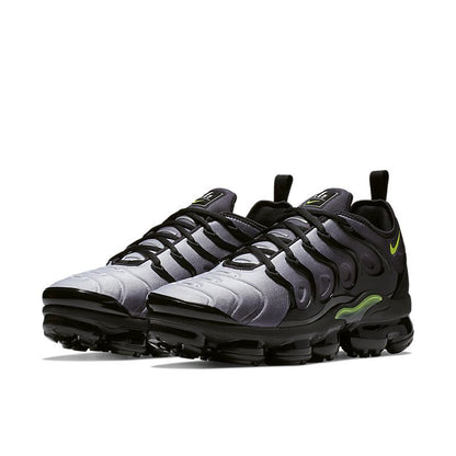 TÊNIS NIKE VAPORMAX PLUS VERDE BLACK VOLT