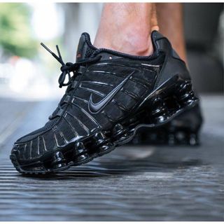 TÊNIS NIKE SHOX TL PRETO - 12 MOLAS