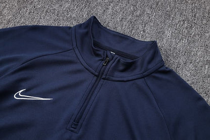 Conjunto Nike Treino Azul Escuro